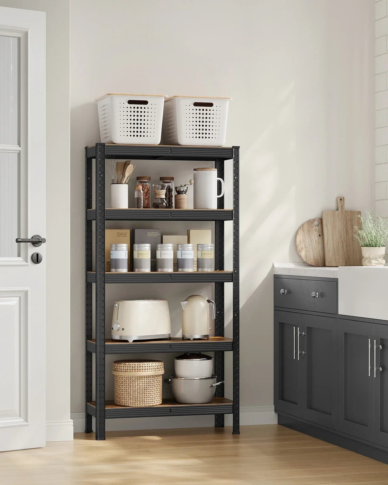 Large Heavy Duty Industrial Shelving Unit 650kg Load Capacity Adjustable Shelves